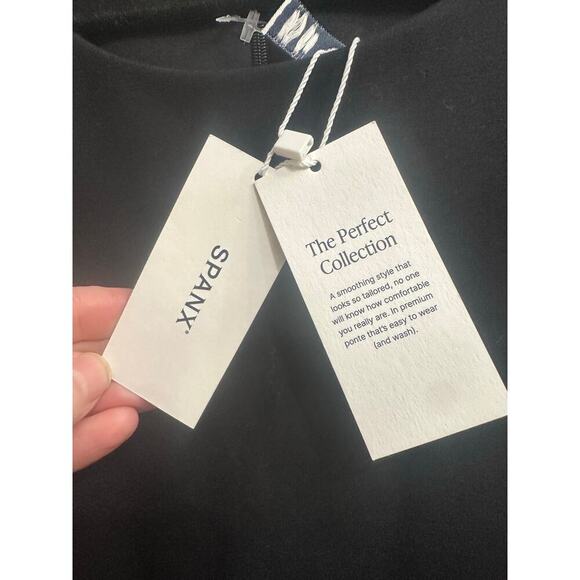 Spanx Women’s Black Sheet Dress New size 2xl - Picture 6 of 8